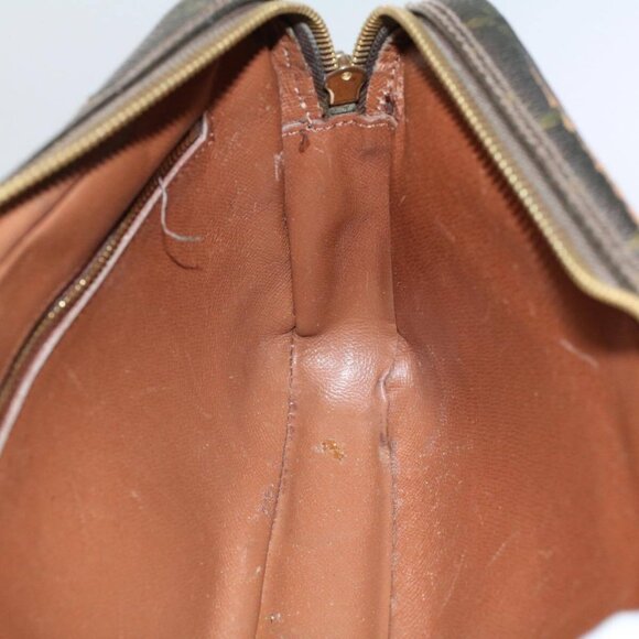 LOUIS VUITTON Monogram Marly Dragonne GM Clutch Bag - Picture 15 of 16